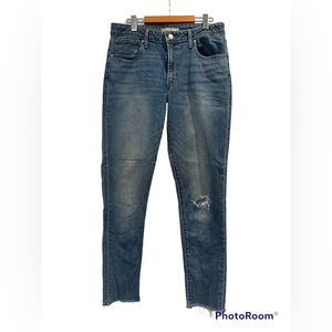 Levi’s 721 High Rise Skinny Jeans